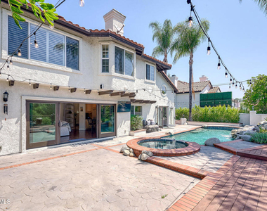 2554 Kirsten Lee Drive - Photo Thumbnail 30