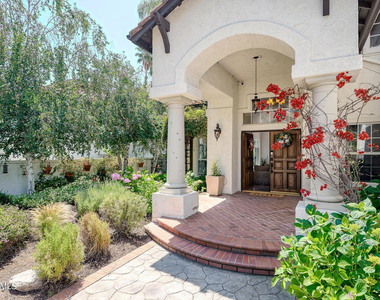2554 Kirsten Lee Drive - Photo Thumbnail 4