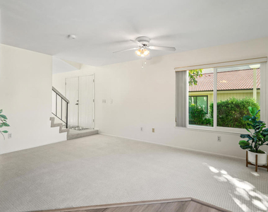 6175 Montecito Drive - Photo Thumbnail 7