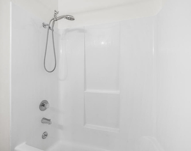6175 Montecito Drive - Photo Thumbnail 29