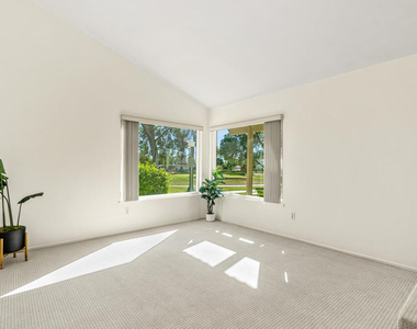 6175 Montecito Drive - Photo Thumbnail 11