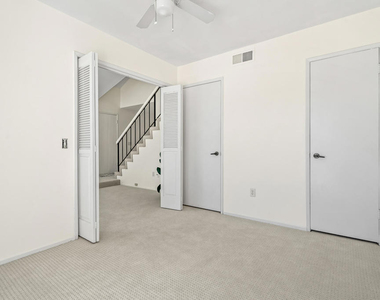 6175 Montecito Drive - Photo Thumbnail 15