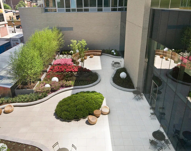  West 37th Street & 10th ave - Photo Thumbnail 5