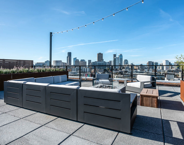 1401 East Madison Street - Photo Thumbnail 29
