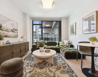 38th Avenue - Photo Thumbnail 1
