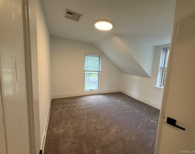 7 Suffolk Lane - Photo Thumbnail 28