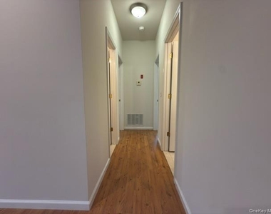 5 Corey Road - Photo Thumbnail 13