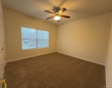 5 Corey Road - Photo Thumbnail 11