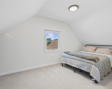 68 Crescent Lane - Photo Thumbnail 21