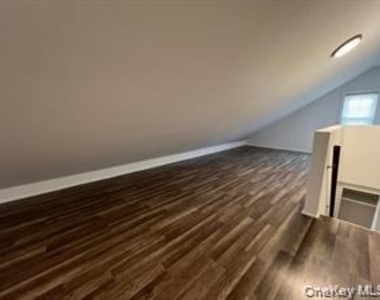 84 Rockaway Parkway - Photo Thumbnail 9