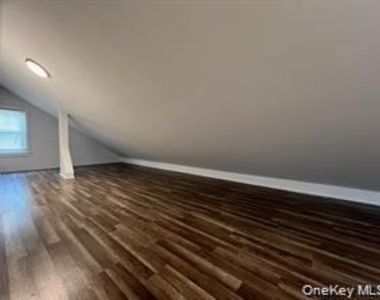 84 Rockaway Parkway - Photo Thumbnail 8
