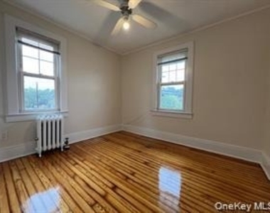 84 Rockaway Parkway - Photo Thumbnail 7