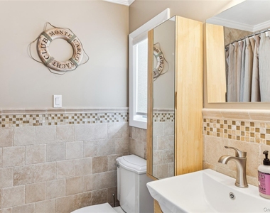 1205 Lake Drive - Photo Thumbnail 21