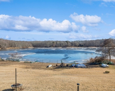 1205 Lake Drive - Photo Thumbnail 30
