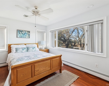 1205 Lake Drive - Photo Thumbnail 18