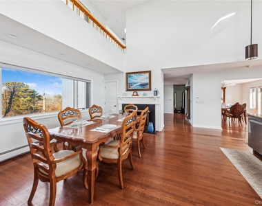 1205 Lake Drive - Photo Thumbnail 6