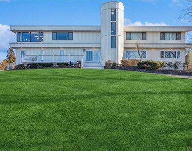 1205 Lake Drive - Photo Thumbnail 25