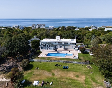 1205 Lake Drive - Photo Thumbnail 35