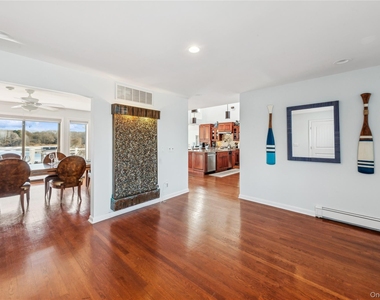 1205 Lake Drive - Photo Thumbnail 4