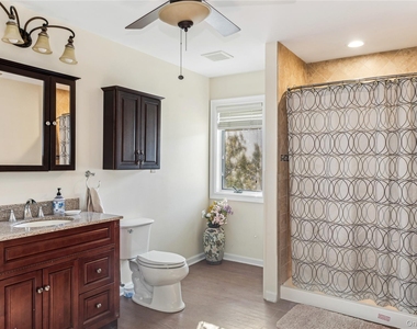 1205 Lake Drive - Photo Thumbnail 23