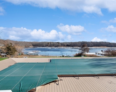 1205 Lake Drive - Photo Thumbnail 34