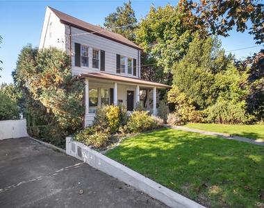 331 Stanley Avenue - Photo Thumbnail 16