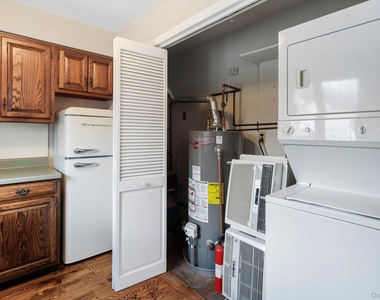689 S Mountain Road - Photo Thumbnail 9