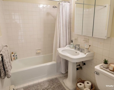 136-35 Maple Avenue - Photo Thumbnail 12