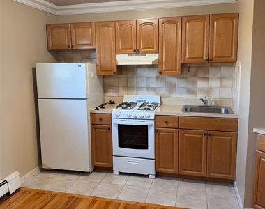 75-27 164th Street - Photo Thumbnail 2