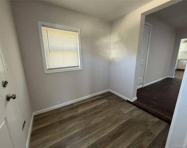 88 Smith Street - Photo Thumbnail 12