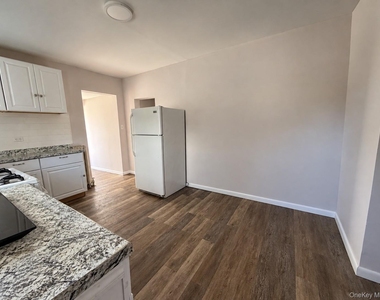 88 Smith Street - Photo Thumbnail 1