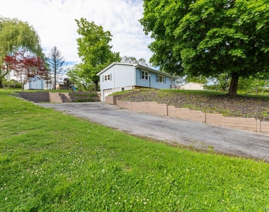 248 Ridge Road - Photo Thumbnail 2
