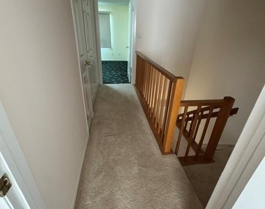 21 Sandy Hill Road - Photo Thumbnail 7