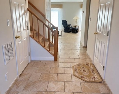 21 Sandy Hill Road - Photo Thumbnail 13