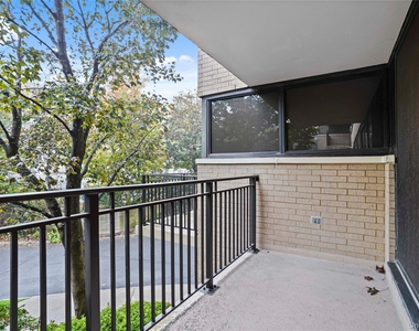 25 Rockledge Avenue - Photo Thumbnail 6
