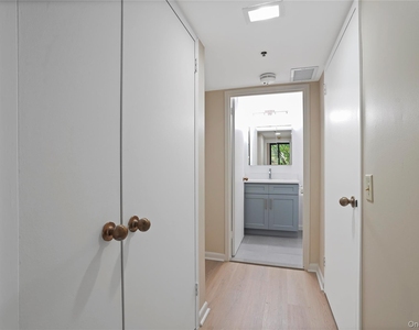 25 Rockledge Avenue - Photo Thumbnail 23
