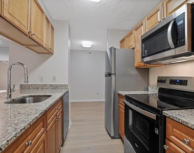 25 Rockledge Avenue - Photo Thumbnail 8