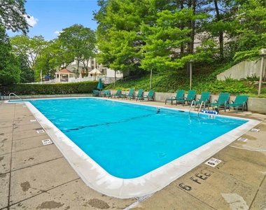 25 Rockledge Avenue - Photo Thumbnail 28