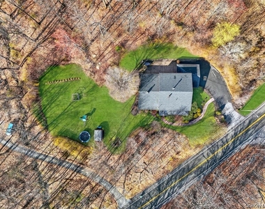 155 Roselawn Road - Photo Thumbnail 32
