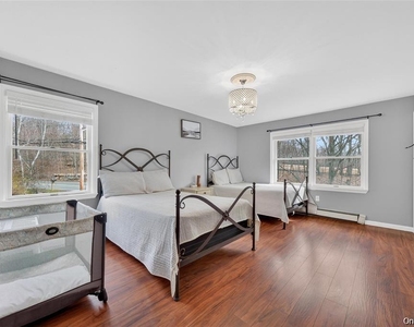 155 Roselawn Road - Photo Thumbnail 22