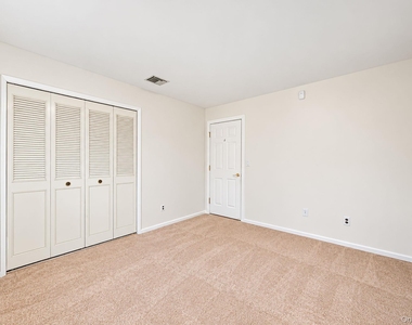 4 Inwood Road - Photo Thumbnail 20