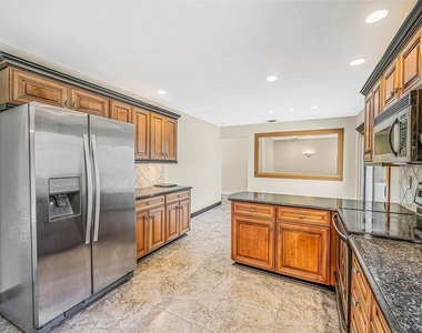 4 Inwood Road - Photo Thumbnail 4