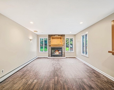 4 Inwood Road - Photo Thumbnail 6