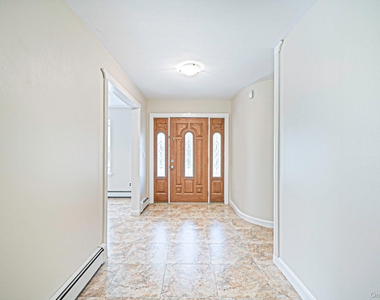 4 Inwood Road - Photo Thumbnail 2