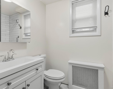 157 N Washington Street - Photo Thumbnail 22