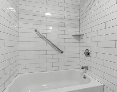 157 N Washington Street - Photo Thumbnail 23