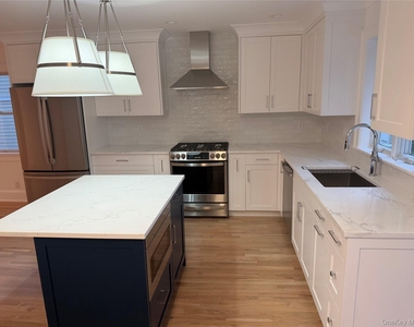 39 Clifford Place - Photo Thumbnail 5