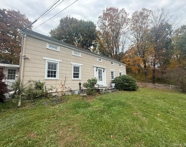 1290 Lakes Road - Photo Thumbnail 1