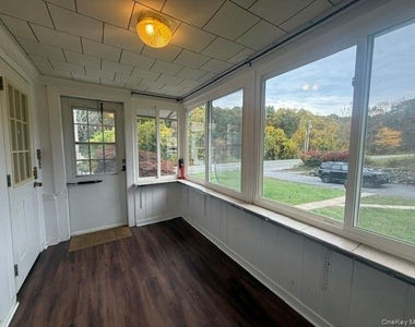 1290 Lakes Road - Photo Thumbnail 3