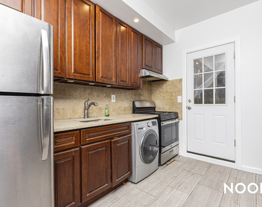 1806 George St 11385 - Photo Thumbnail 12